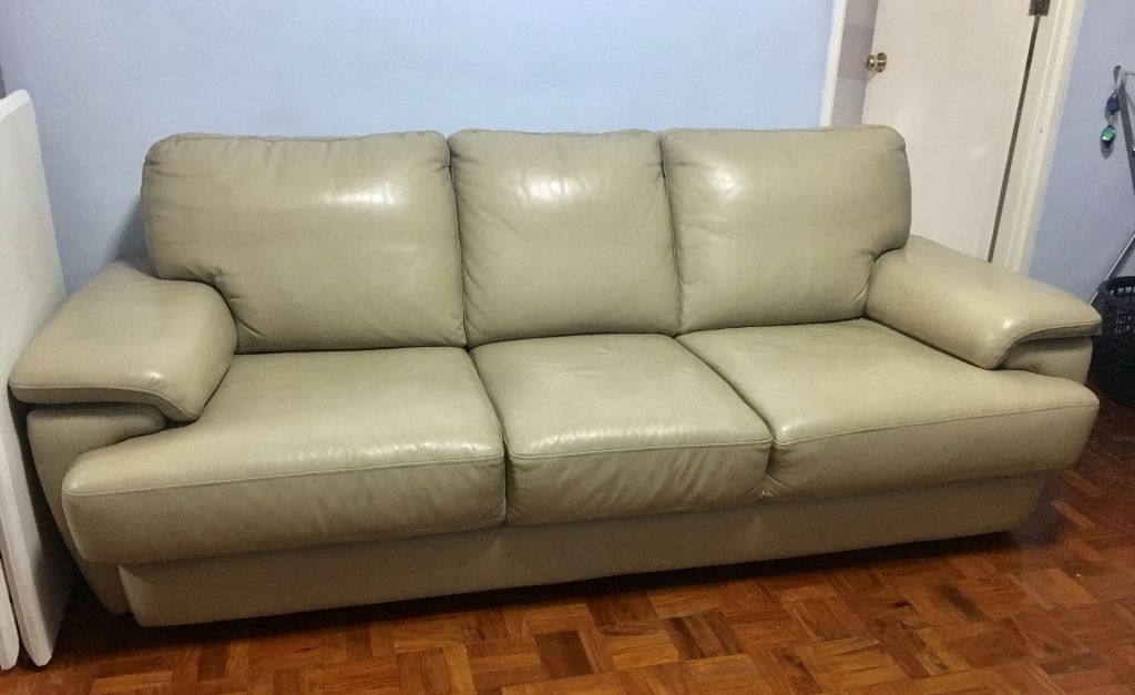 sofa 2.jpg